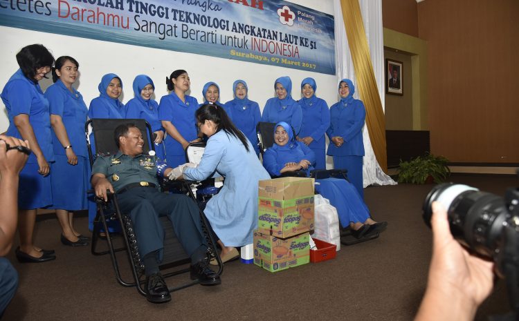  Jelang Dies Natalis ke-51 STTAL, Ratusan Personel TNI AL Wilayah Surabaya Donorkan Darahnya