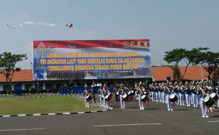  Dua Pesawat ???drone??? Hasil Karya Mahasiswa STTAL, Turut Meriahkan Peringatan Hardikal ke 71 tahun 2017