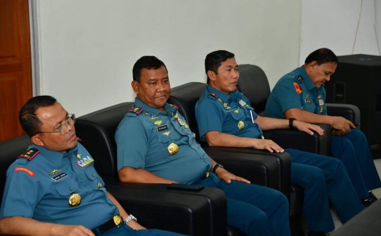  Komandan STTAL Hadiri Pembekalan Kasal Pada Siswa Diktukpa Angkatan ke- 53
