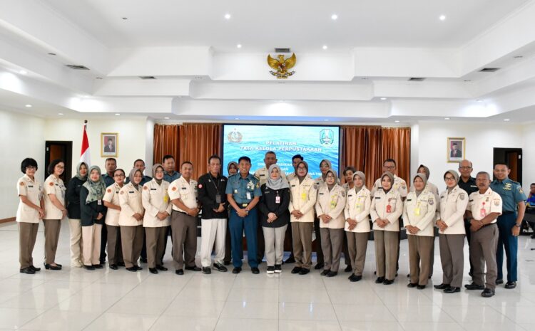  Kapustaka STTAL Ikuti Pelatihan Tata Kelola Perpustakaan TNI AL