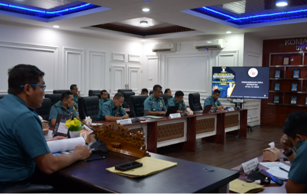  Komandan STTAL Laksamana Pertama TNI Dr. Mukhlis Memimpin Rapat Monitoring dan Evaluasi Zona Integritas Semester I