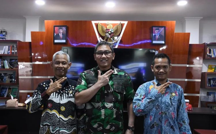  Komandan STTAL Tutup Diklat Dosen Mata Kuliah Pendidikan Pancasila Dan Kewarganegaraan Poltera