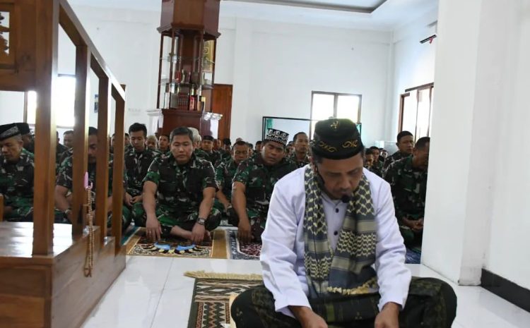  Civitas Akademika STTAL Laksanakan Doa Bersama Dalam Rangka HUT TNI Angkatan Laut Ke 79