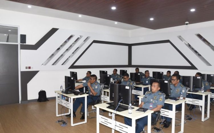  Wakil Komandan Dan Seluruh Dosen Tetap STTAL Mengikuti Pendampingan Software Smart Class