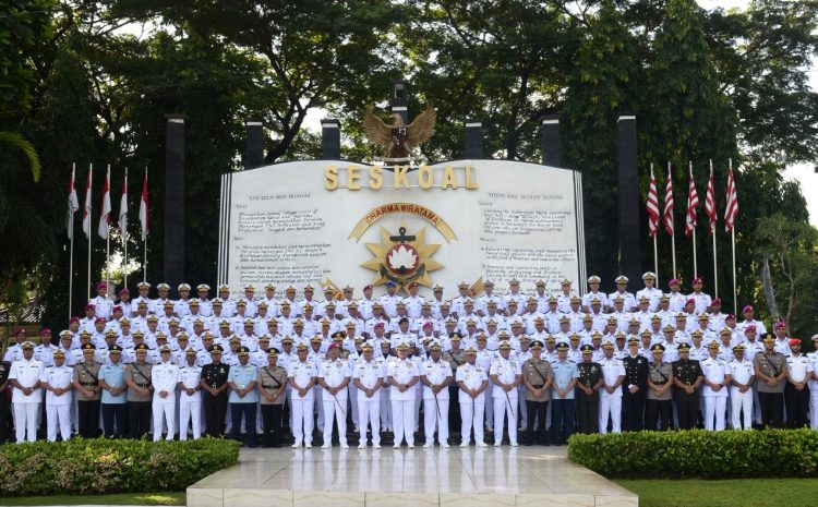  Komandan STTAL Hadiri Upacara Pembukaan Dikreg Seskoal Angkatan ke-63 Tahun 2025