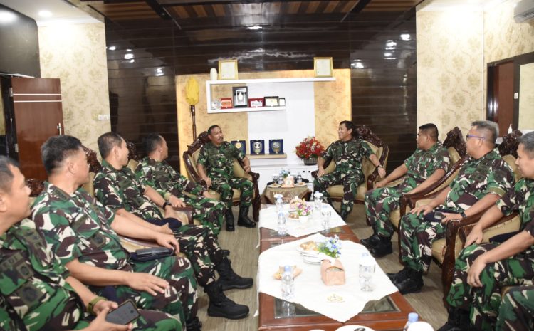  Komandan STTAL Terima Courtesy Call Kadislitbangal